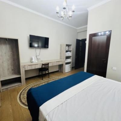 Green Town Hotel 奇姆肯特 外观 照片