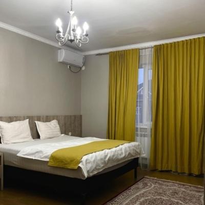 Green Town Hotel 奇姆肯特 外观 照片